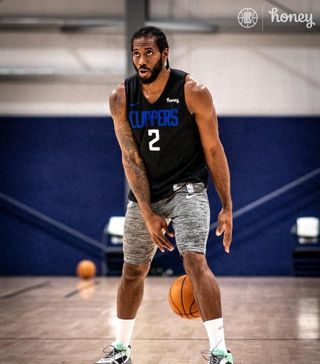 球速入口 -包含全明星赛今晨再迎强敌；洛杉矶快船豪取连胜；主帅态度——球迷炸锅；年轻球员得到机会的词条