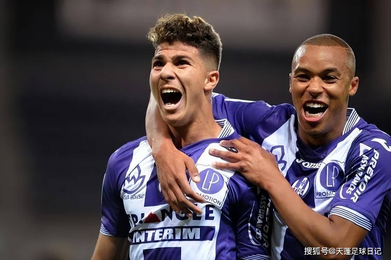 球速体育 -关于上海久事发布备战花絮,冲刺阶段状态回暖,法国杯任务艰巨,球队文化再被提及的信息