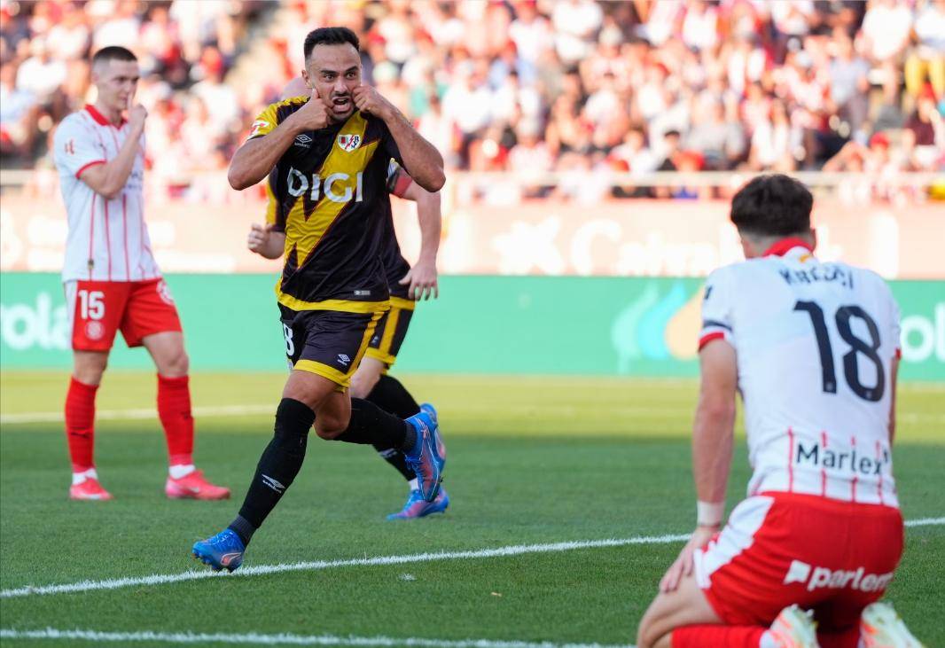 球速体育入口 -关于西甲赛程吃紧,里昂关键时刻队长鼓劲,气氛紧张,年轻球员得到机会的信息