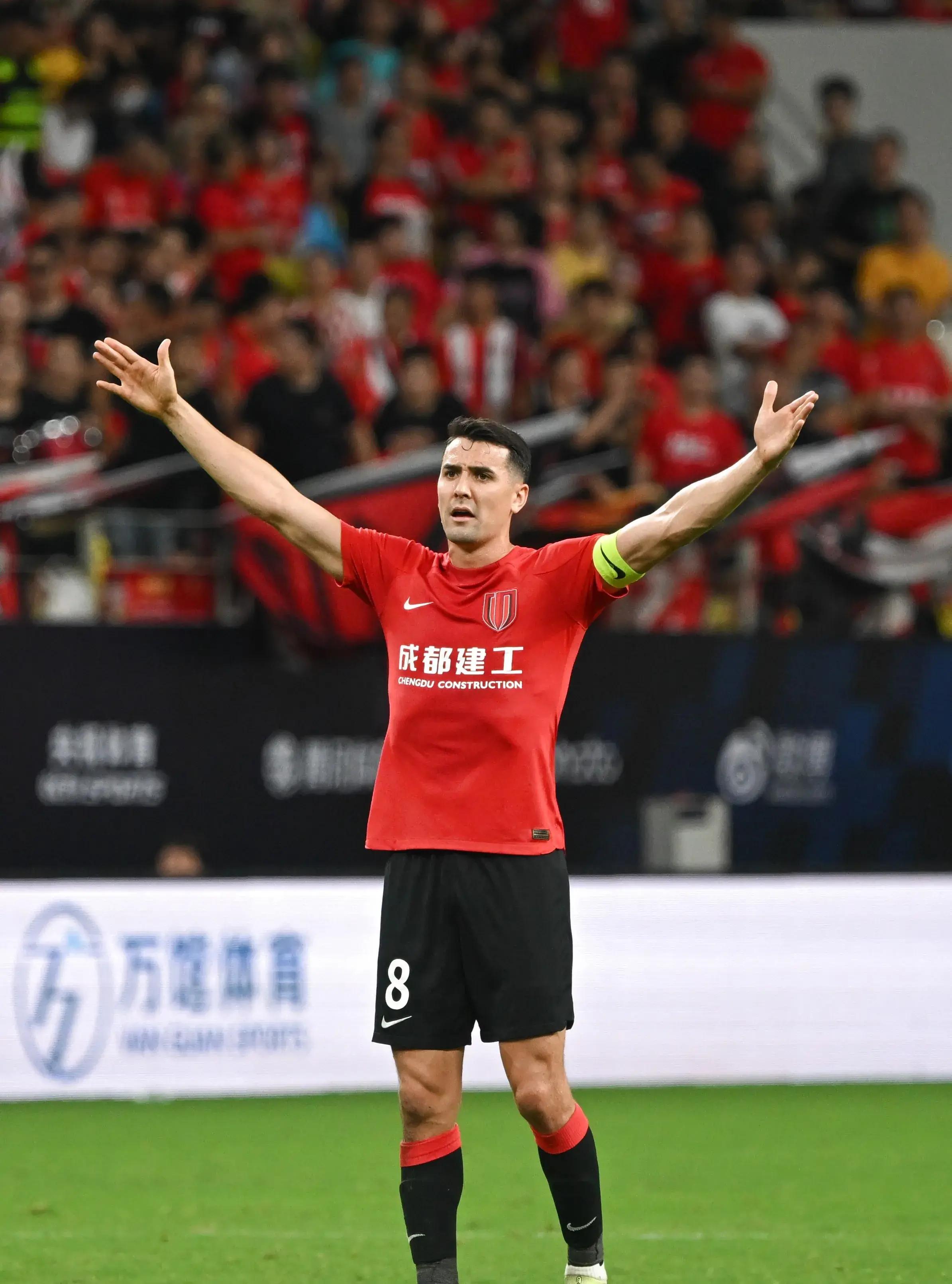 球速体育入口 -关于里尔迎德国杯关键赛，赛前队长鼓劲，质疑声仍在，高层口径保持一致的信息