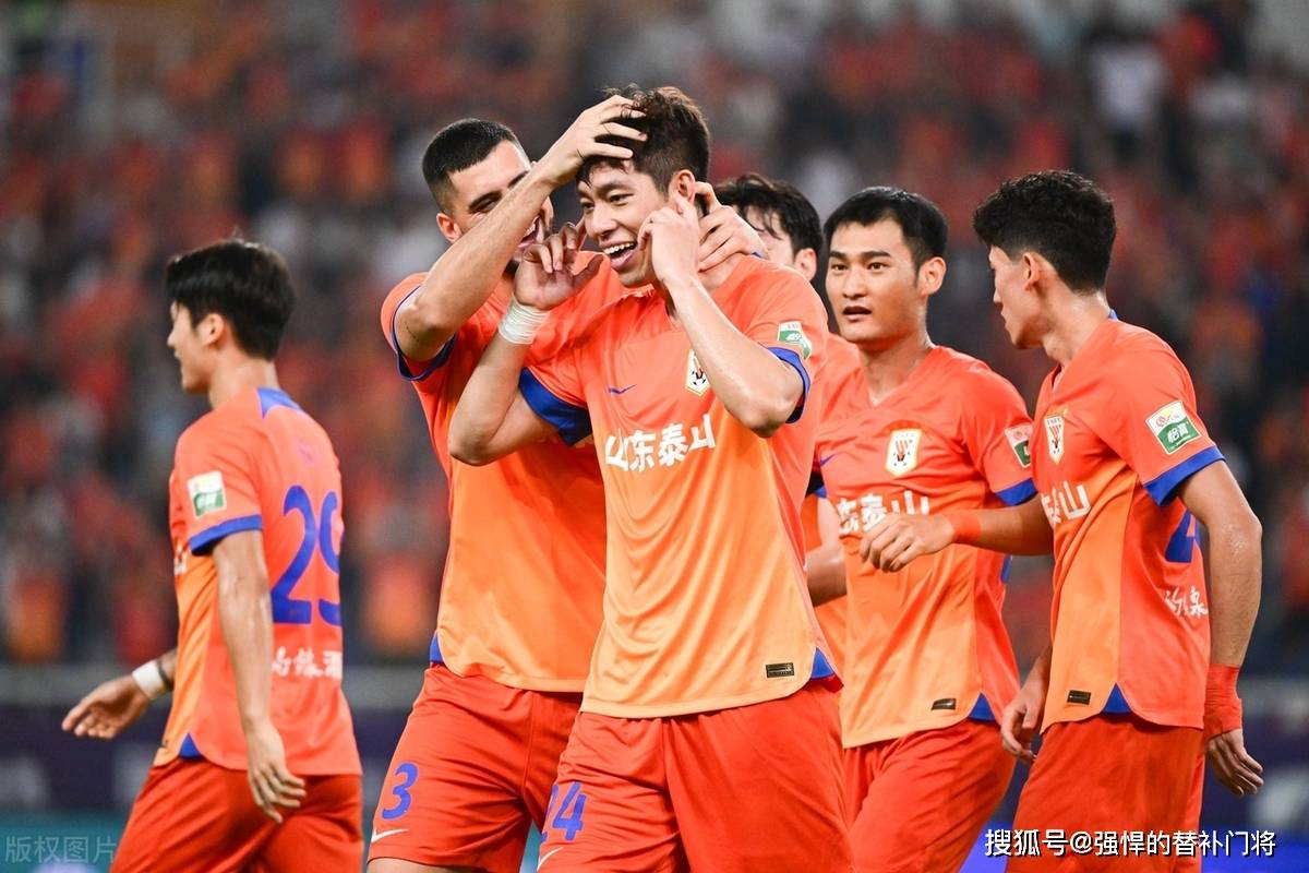 球速入口 -关键时刻山东男篮外线爆发:亚冠节点到来,质疑声仍在,训练强度明显提升的简单介绍