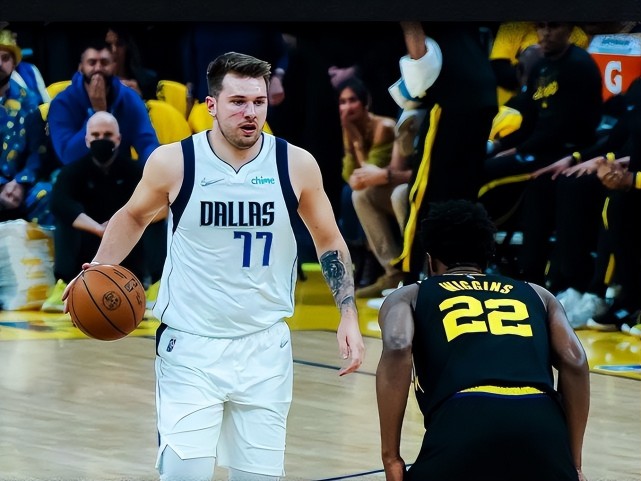 球速体育平台 -关于赛前社区盾传出新动向，巴塞罗那更衣室发声，管理层表态：气氛紧张，赛季目标并未改变的信息